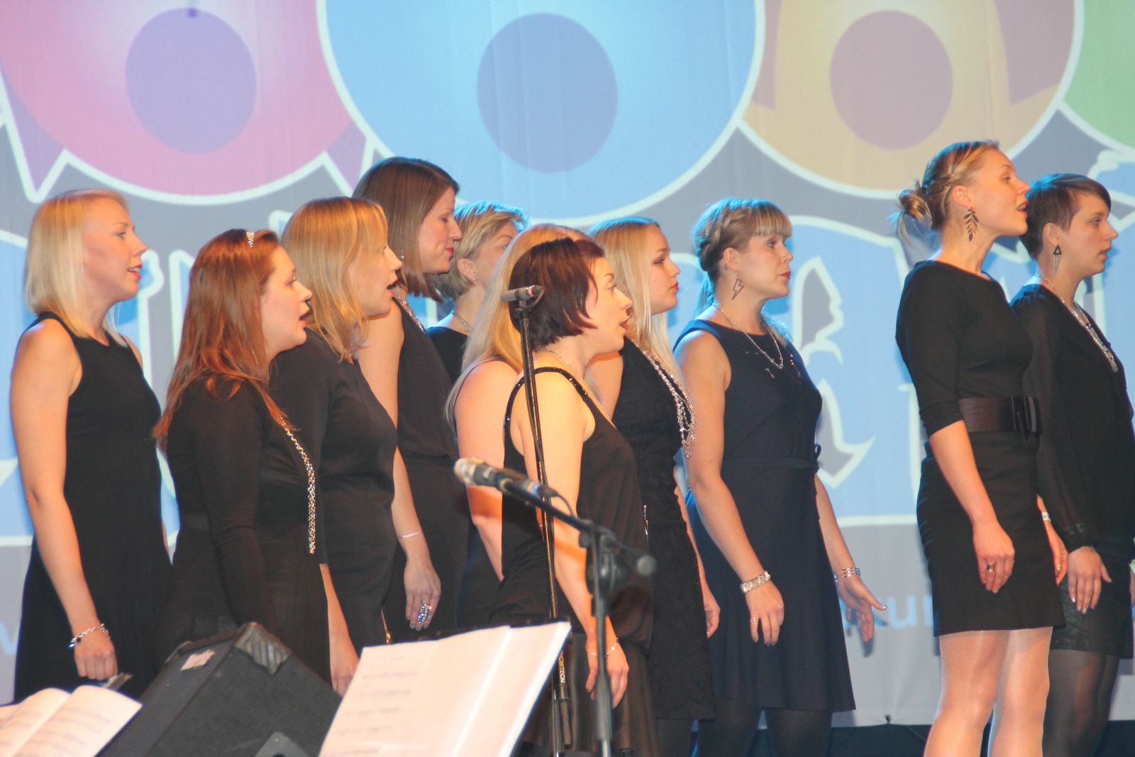Lauluragin 2015 konkurss